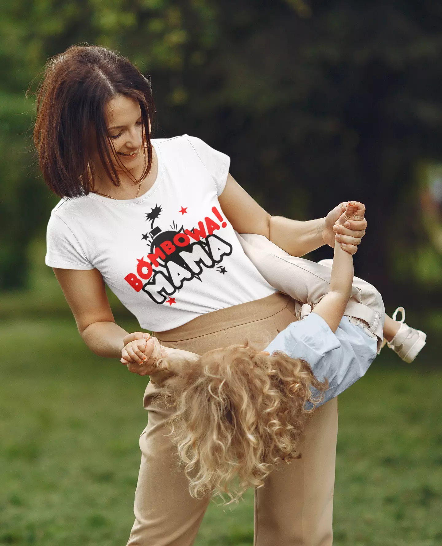 Koszulka z nadrukiem dla mamy Bombowa Mama